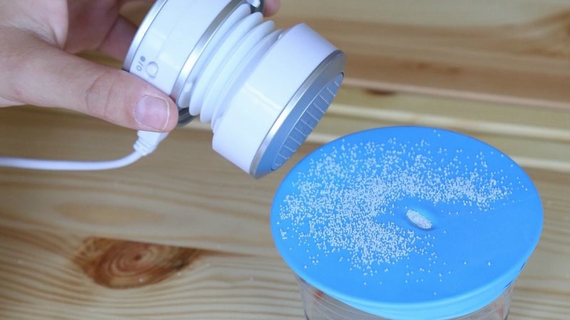 Make salt dance with sound vibrations seeing sound