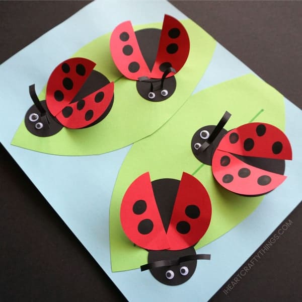 Easy Cardstock Ladybug Craft