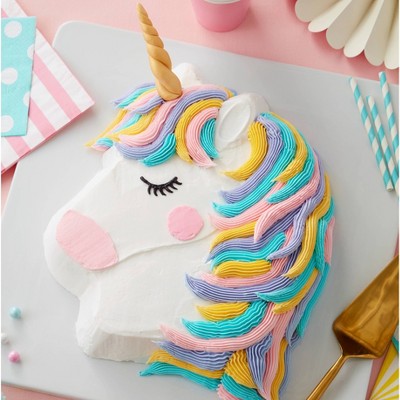 Use A Unicorn Cake Pan