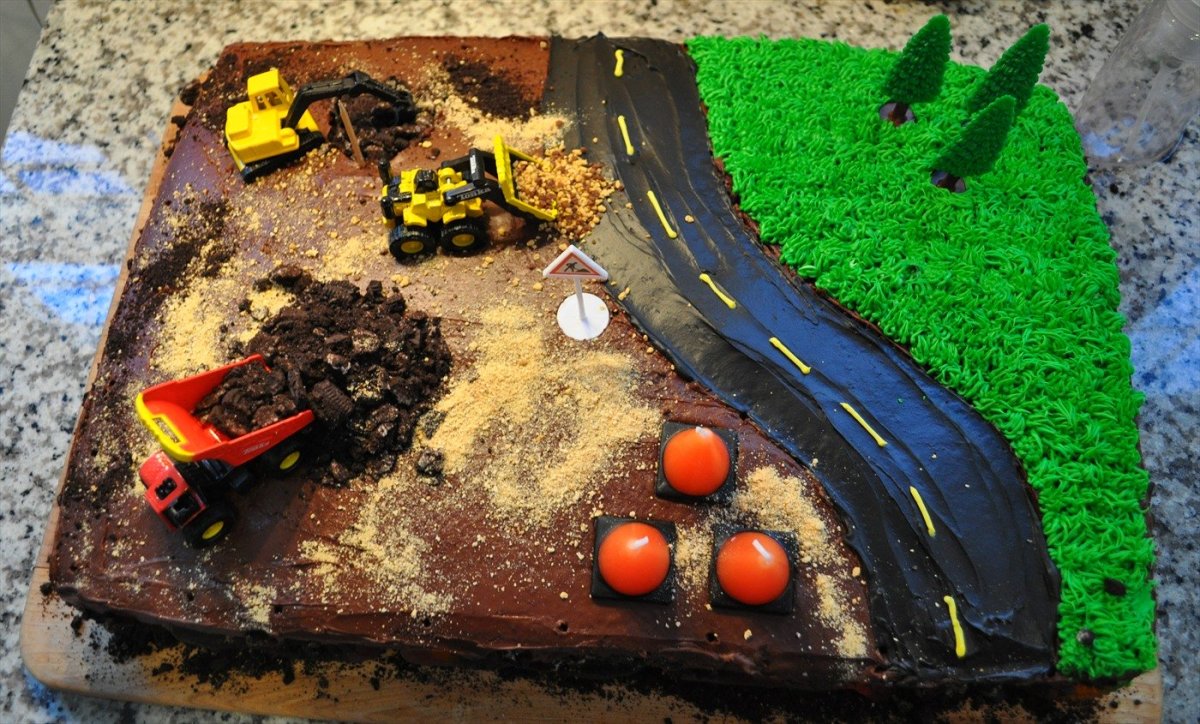 Construction Site Sheet Cake